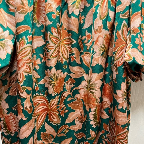 JODIFL Floral Off-Shoulder Blouse in Green and Orange - Picture 7 of 7